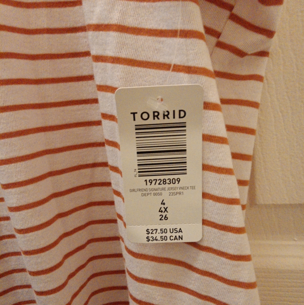 Torrid size 4 T-shirt orange srips